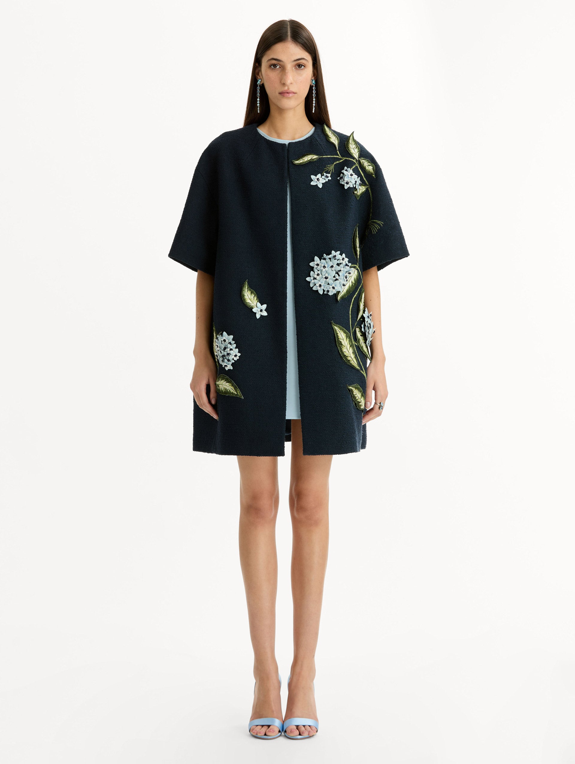 Porcelain Flower Embroidered Coat
